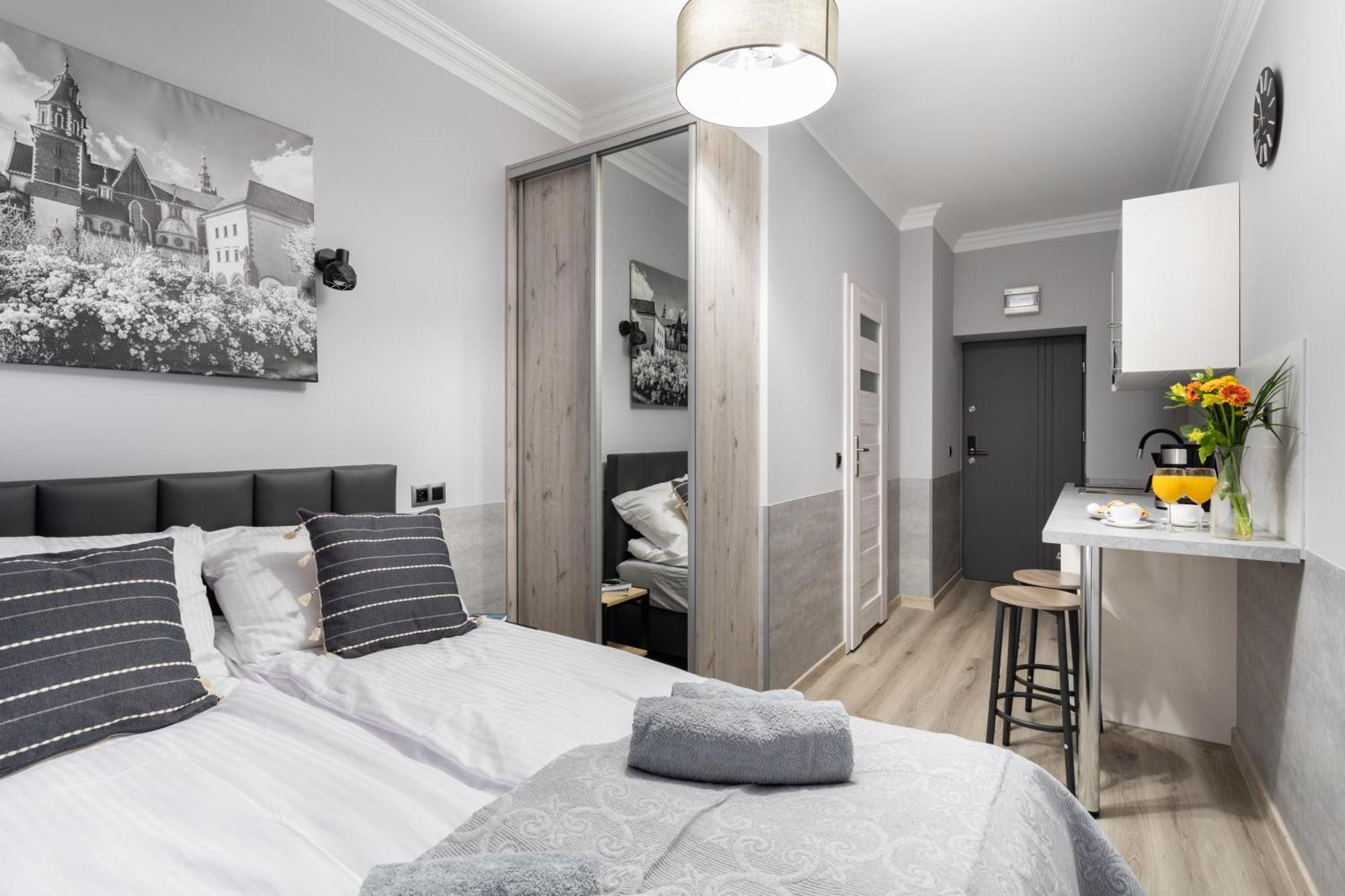 Dolce Vita Elegant Apartments Cracovia Esterno foto